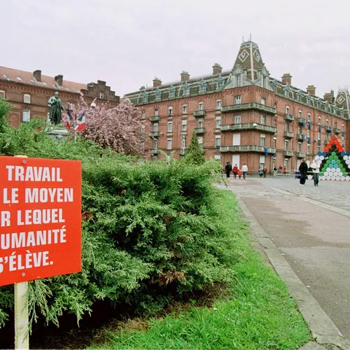 Maak van private bedrijven arbeiderscoöperaties