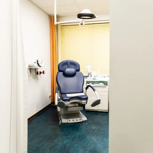 Nederland straft vrouwen voor het hebben van een baarmoeder