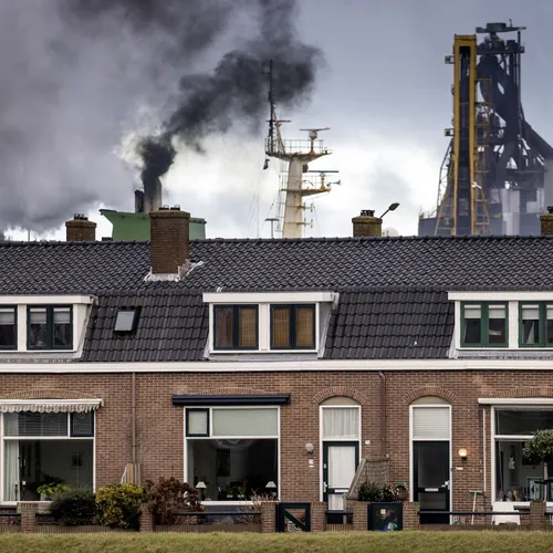 Omwonenden zware industrie kampen met structureel meer gezondheidsklachten, aanpak blijft uit