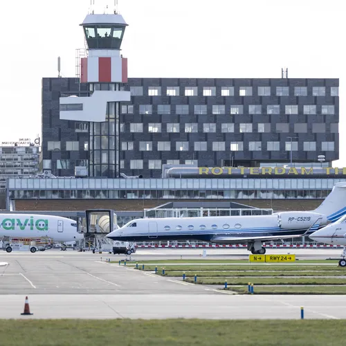 Bomaanslag bij activist tegen vliegtuigoverlast