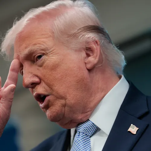 Trump smeekte zelf om wapenstilstand toen hij schreef dat Iran om deal smeekte