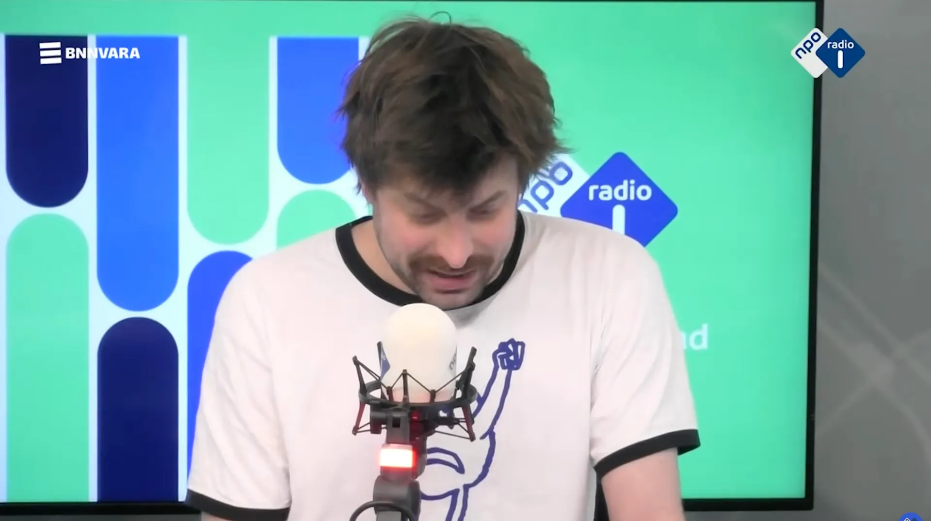 Afbeelding van ‘Er stromen weer miljarden naar het leger die ook naar daadwerkelijk nuttige dingen hadden kunnen gaan’