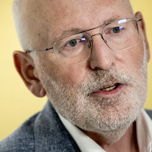 GL-PvdA: Laat bedrijven en rijke burgers meer belasting betalen voor hogere defensieuitgaven