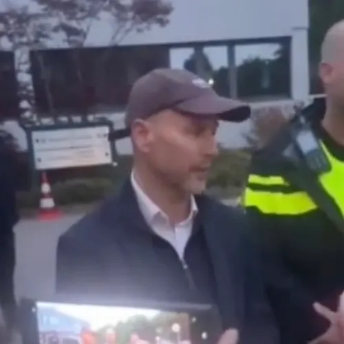 Racisten bedreigen burgemeester Wijdemeren