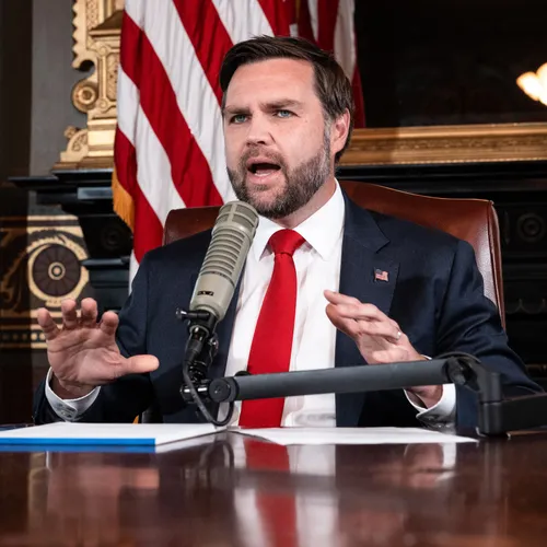 JD Vance moedigt intimidatiecampagne aan tegen mensen die niet meedoen aan Charlie Kirk-rouwporno
