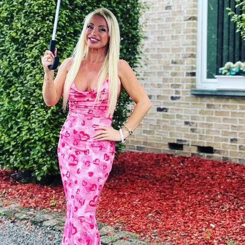 Burgemeester Barbie maakt haar Belgische stad helemaal roze
