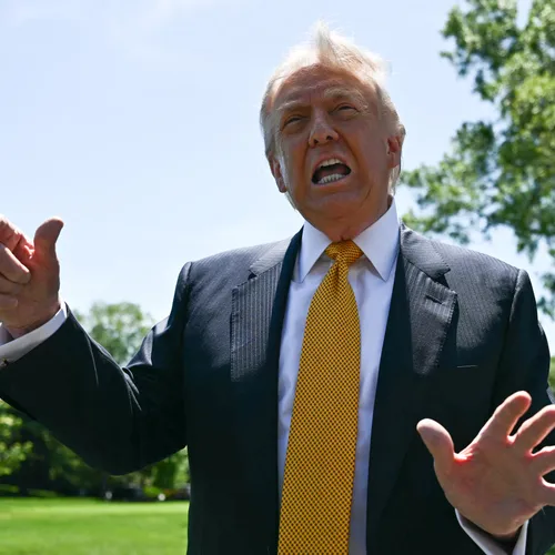 Trumps oorlog tegen Iran blijkt een fiasco, deel 327: raketbases Iran niet uitgeschakeld
