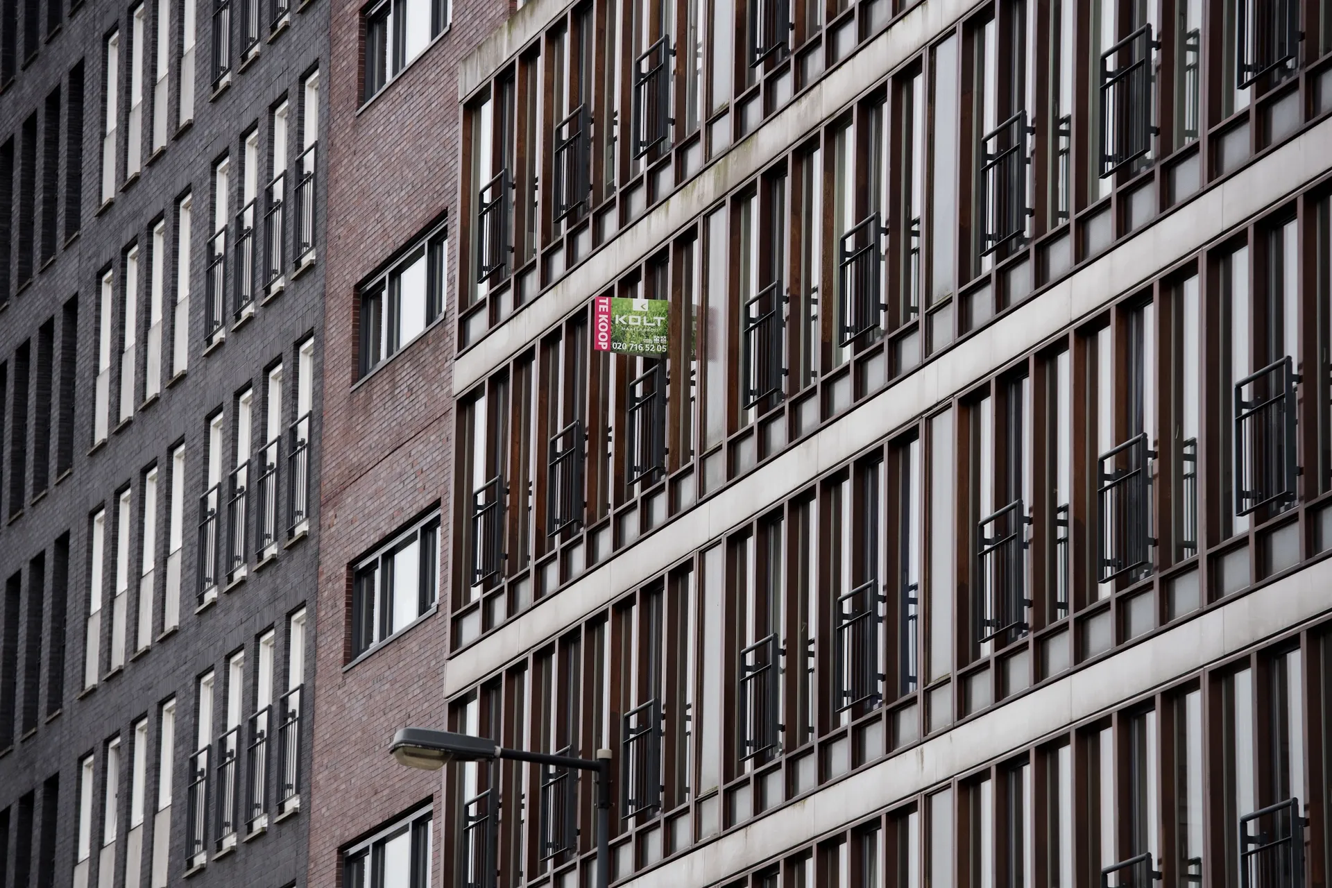Afbeelding van Kabinet wil VvE’s verduurzamen, maar kijkt weg van de rot onder de vloer