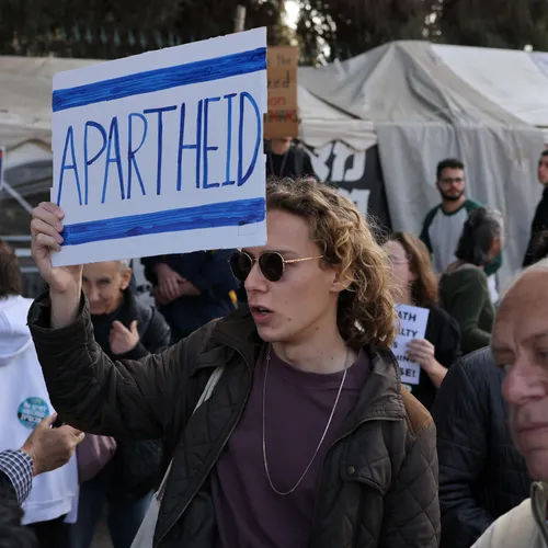 Ik ben van Joodse afkomst. Juist daarom roept alles in mij: kom in opstand