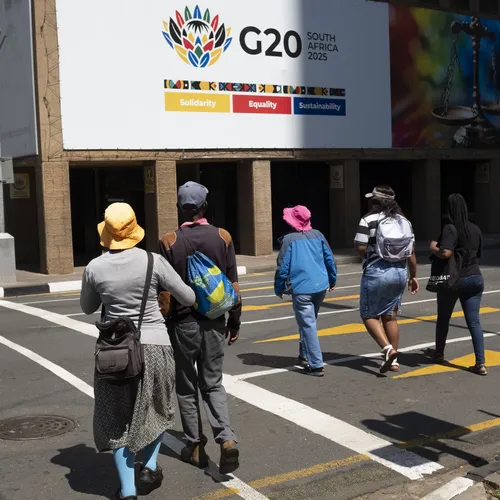 Fascistisch Trump-regime saboteert G20-top over energietransitie en universele gezondheidszorg