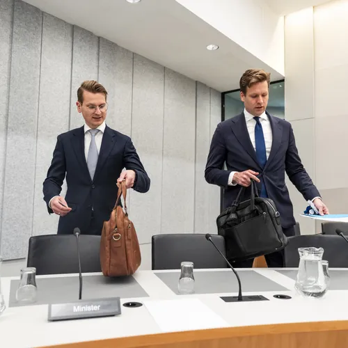 Kabinet ontziet de luchtvaart in stikstofcrisis: ‘Luchthavens staan boven de wet’