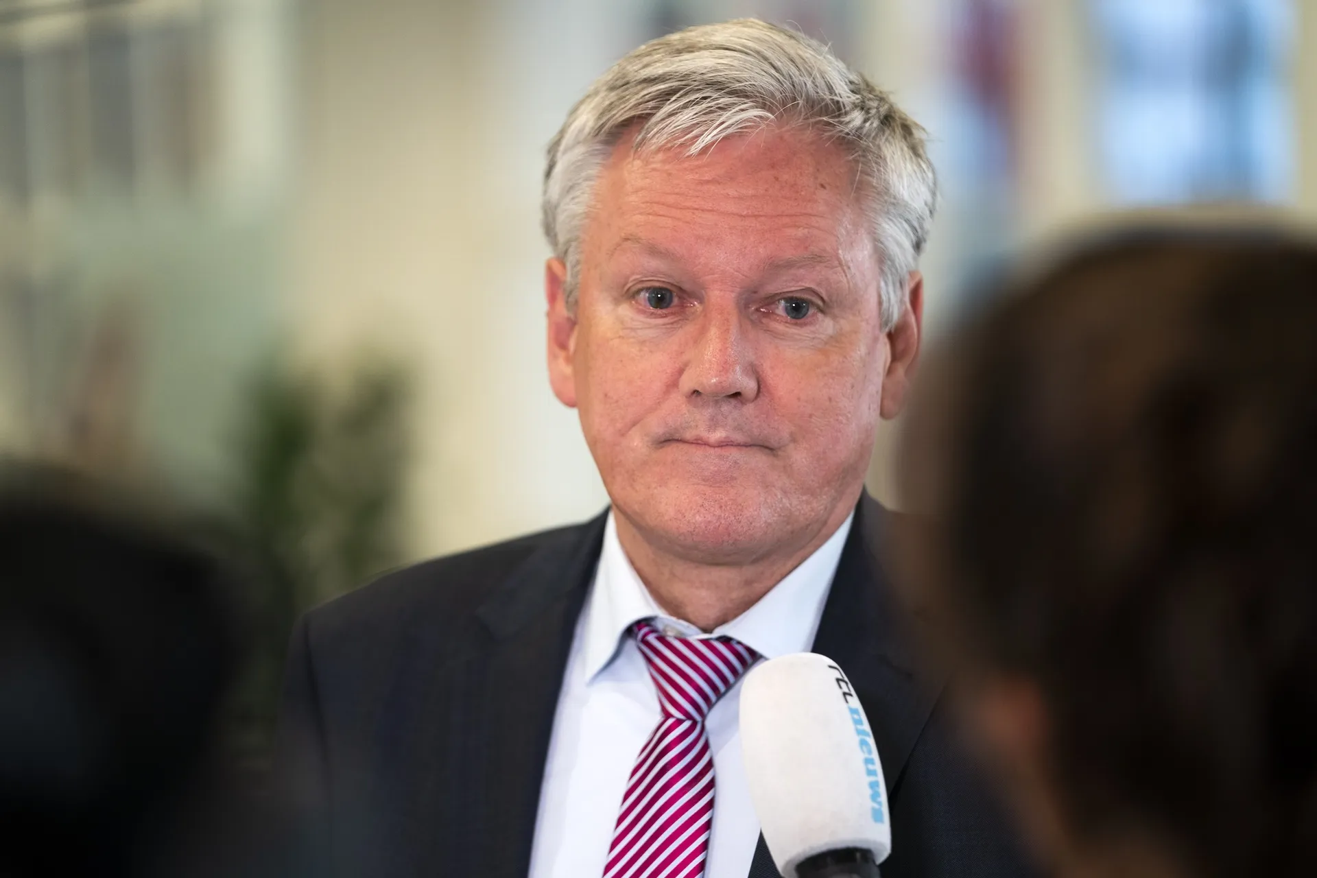 Afbeelding van Extremisten bedreigen Venlose burgemeester om azc-plannen, woning nu beveiligd