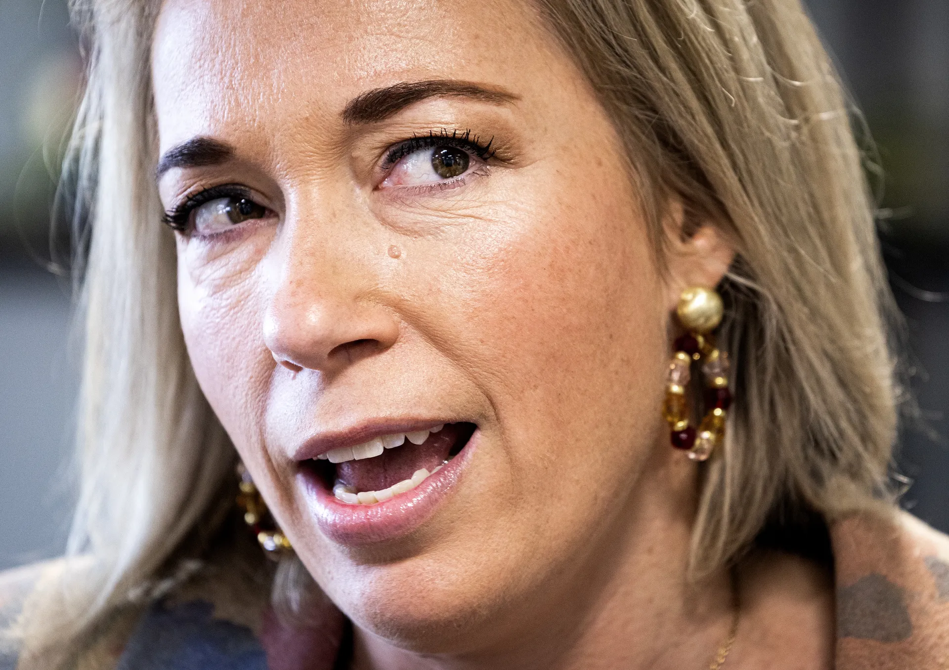 Afbeelding van Rechtse kiezersvoorkeuren onthullend: Coenradie stuk populairder dan moslimhater Nanninga, Karremans stemmenkanon bij de VVD