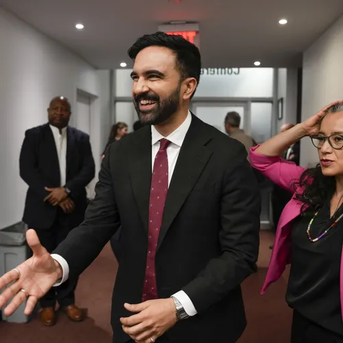 New Yorkse Democraten slaan linksaf en kiezen burgemeesterskandidaat met socialistische oplossingen
