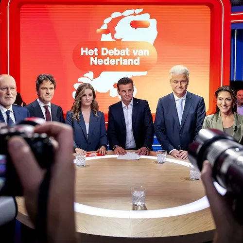 Het toeslagenschandaal blijft mensen op grote schaal wurgen