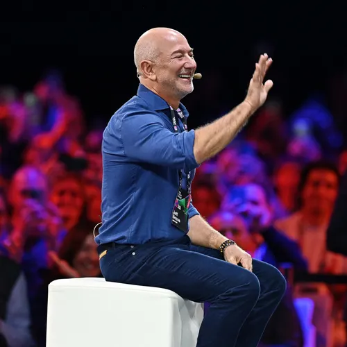 Miljardair en Trump-vazal Bezos draait Washington Post de nek om