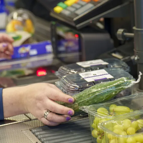 De stille normalisering van dure boodschappen