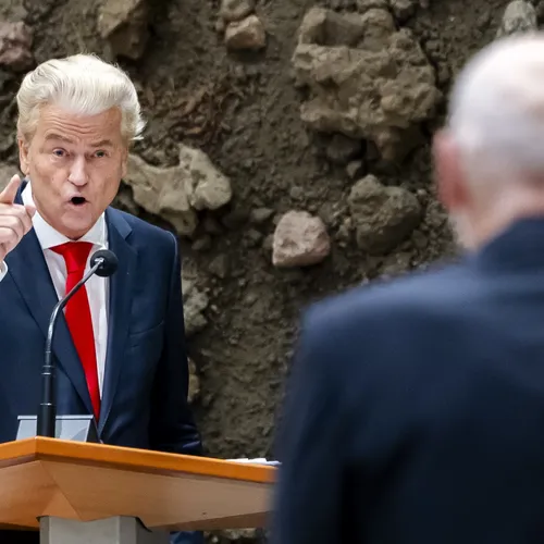 Waar is de pers als Hansje Brinker verzuipt?