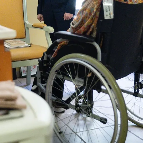 'Ondernemers' in de zorg vergaren een privéfortuin van ons geld