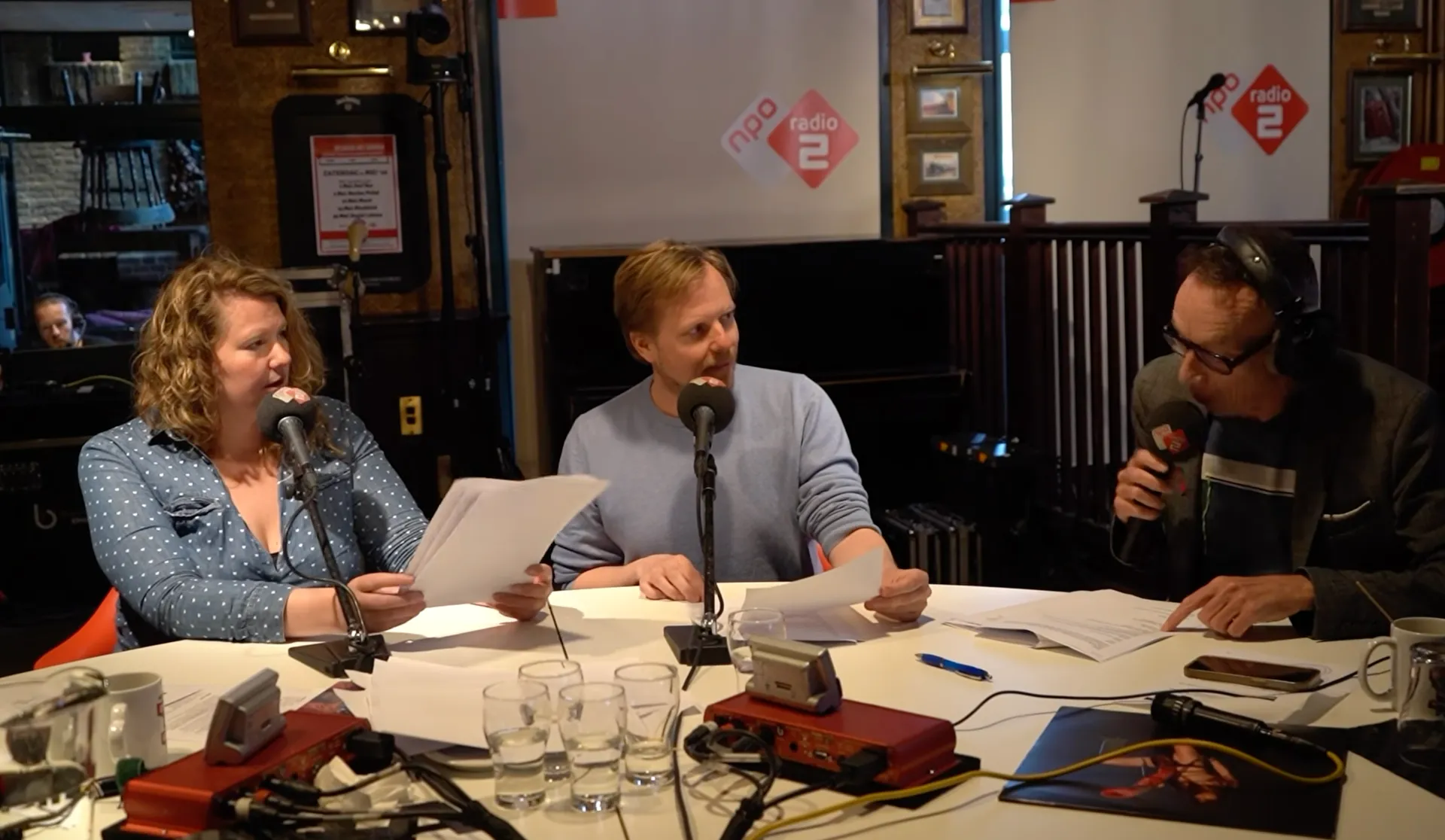 Afbeelding van Soms is het gewoon nodig om een opvangcentrum in de fik te steken