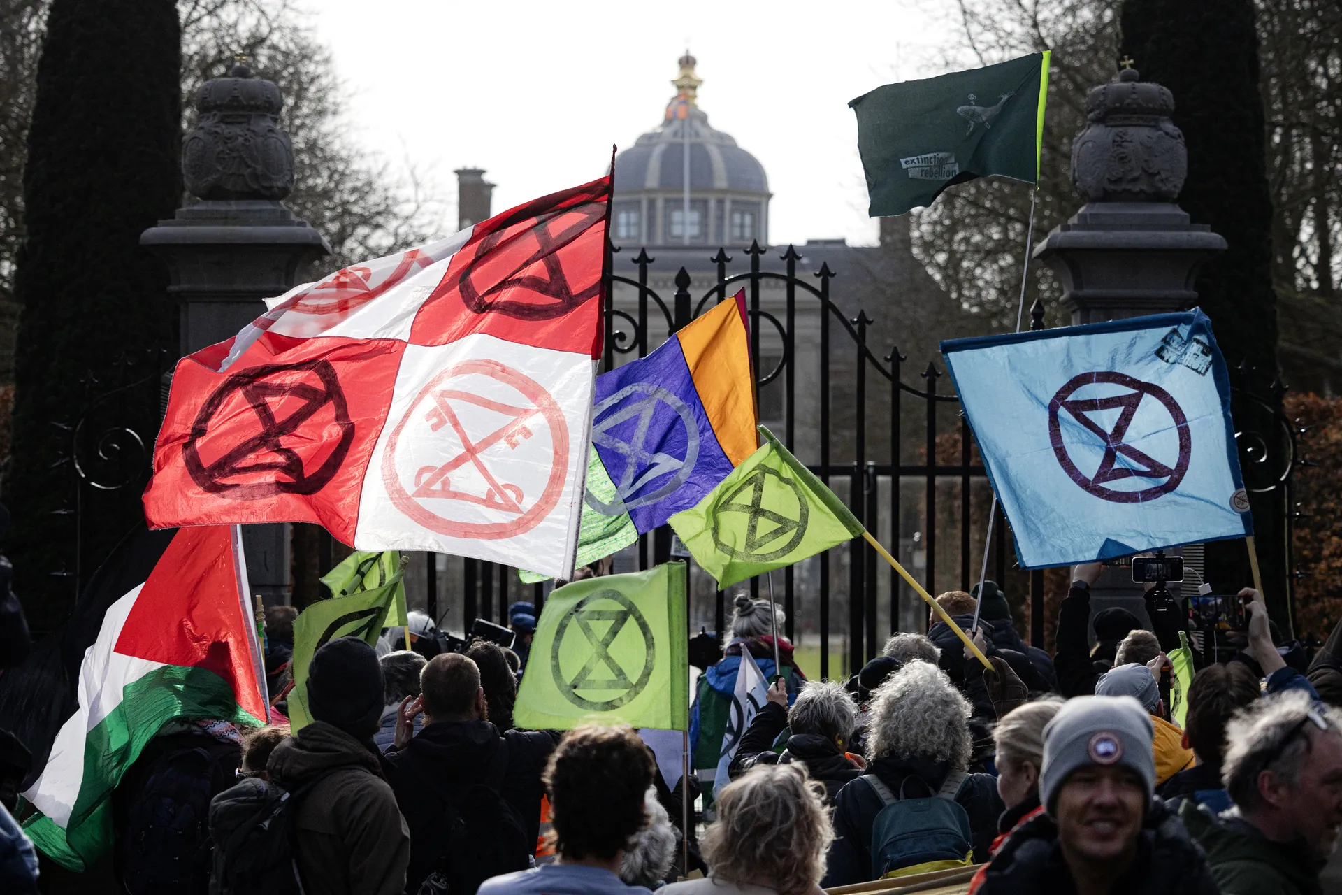 Afbeelding van Protest bij beëdiging nieuw kabinet: ‘Jetten heeft kiezersbedrog gepleegd’