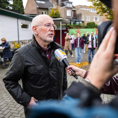 Frans Timmermans: strategie van Mark Rutte is niet houdbaar, oude wereld bestaat niet meer