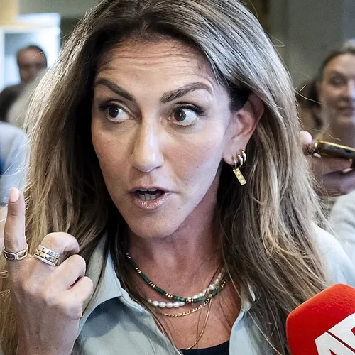 Resultaat van kwart eeuw VVD aan de macht: minder groei, meer regels, hogere belastingen