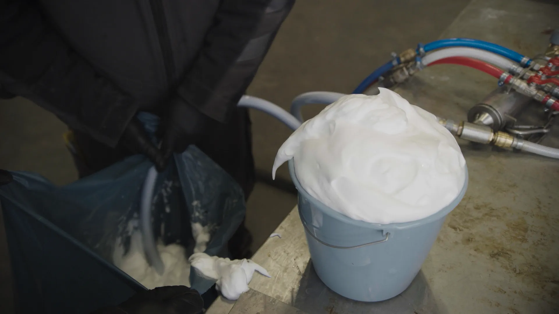 Afbeelding van Huizen onbewoonbaar door gevaarlijk isolatieschuim, GGD slaat alarm