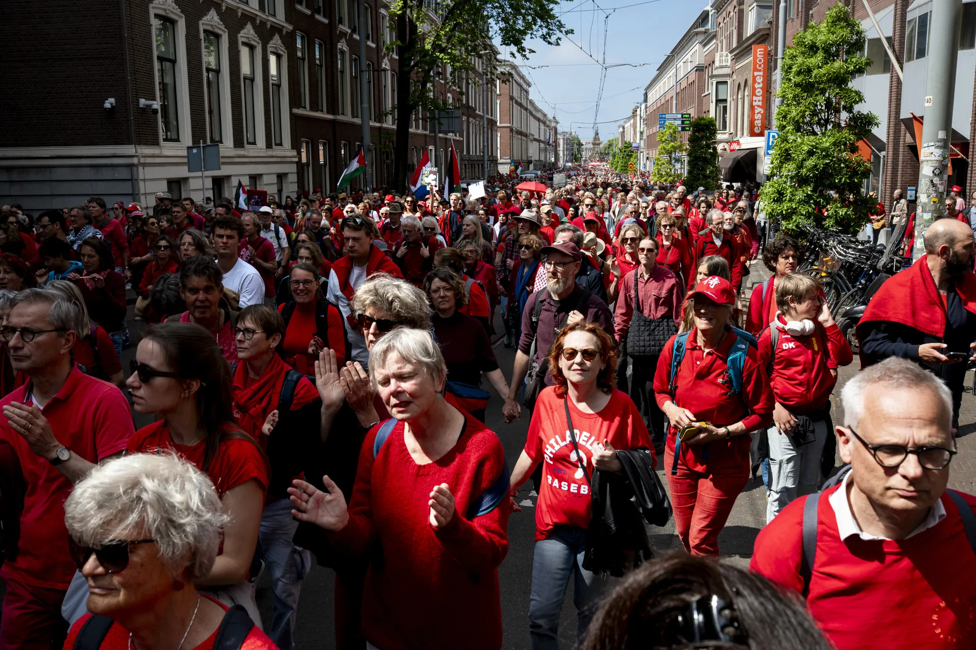 Afbeelding van Het land beweegt, Wilders blokkeert