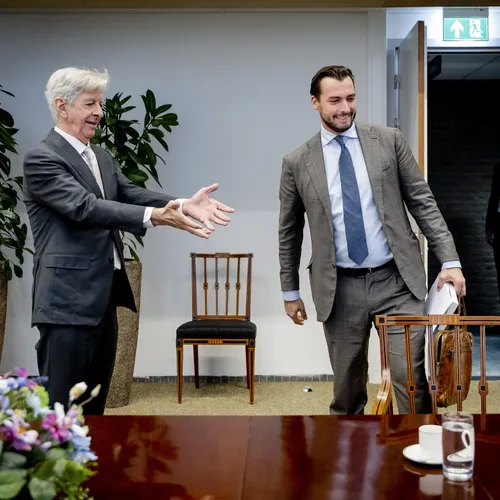 Akelig intelligent: Waarom we extreemrechts structureel onderschatten