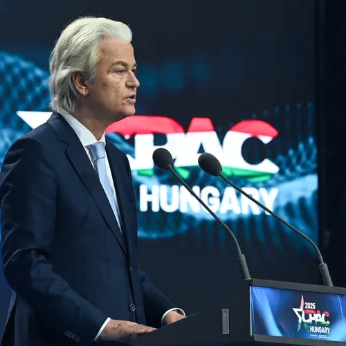 Een andere kijk op democratie: Waarom het verdedigen van de status quo niet langer genoeg is