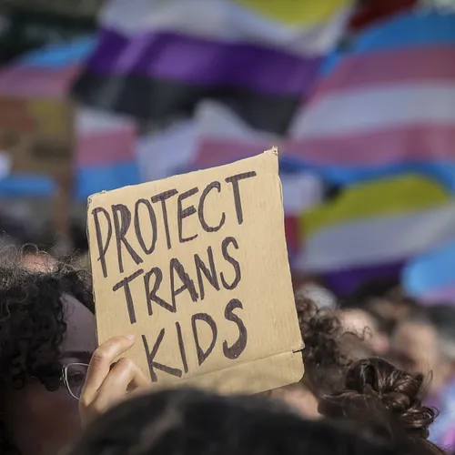 Tegenstanders van transgenderzorg hebben liever dode kinderen dan gelukkige trans kinderen