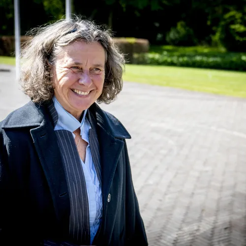 Gefeliciteerd Marjolein Faber, het uitje van jonge vluchtelingen is gecanceld
