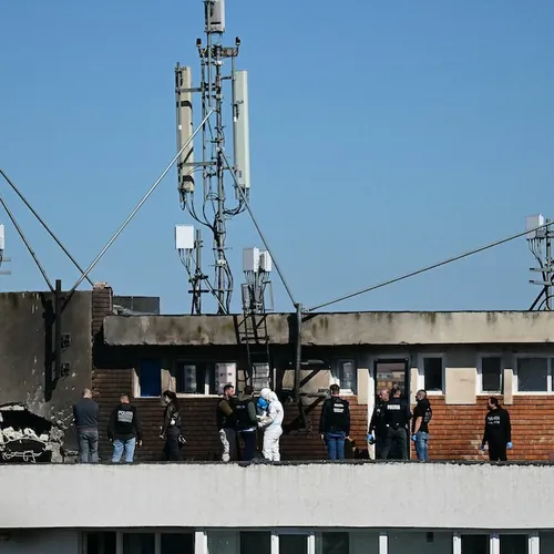 Roemenië overweegt artikel 4 van de NAVO aan te roepen na Russische aanval op flatgebouw