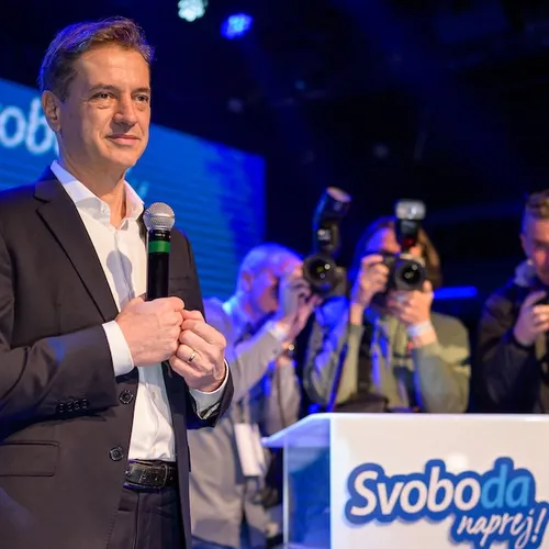 Linkse kandidaat in Slovenië verslaat populistische Poetin-bondgenoot