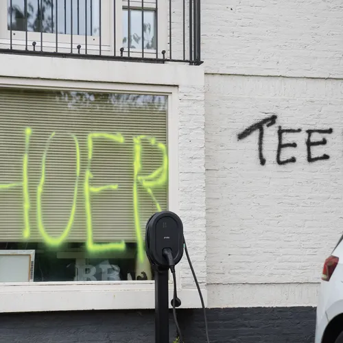 Iedereen ondersteunt vrouwen, totdat...