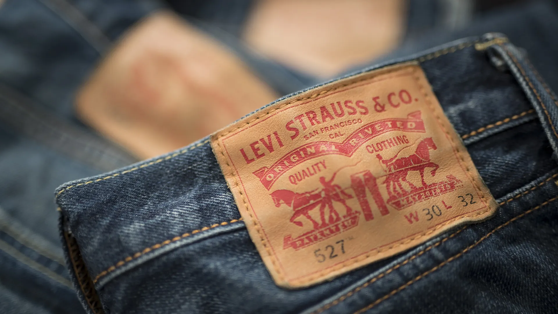 levis