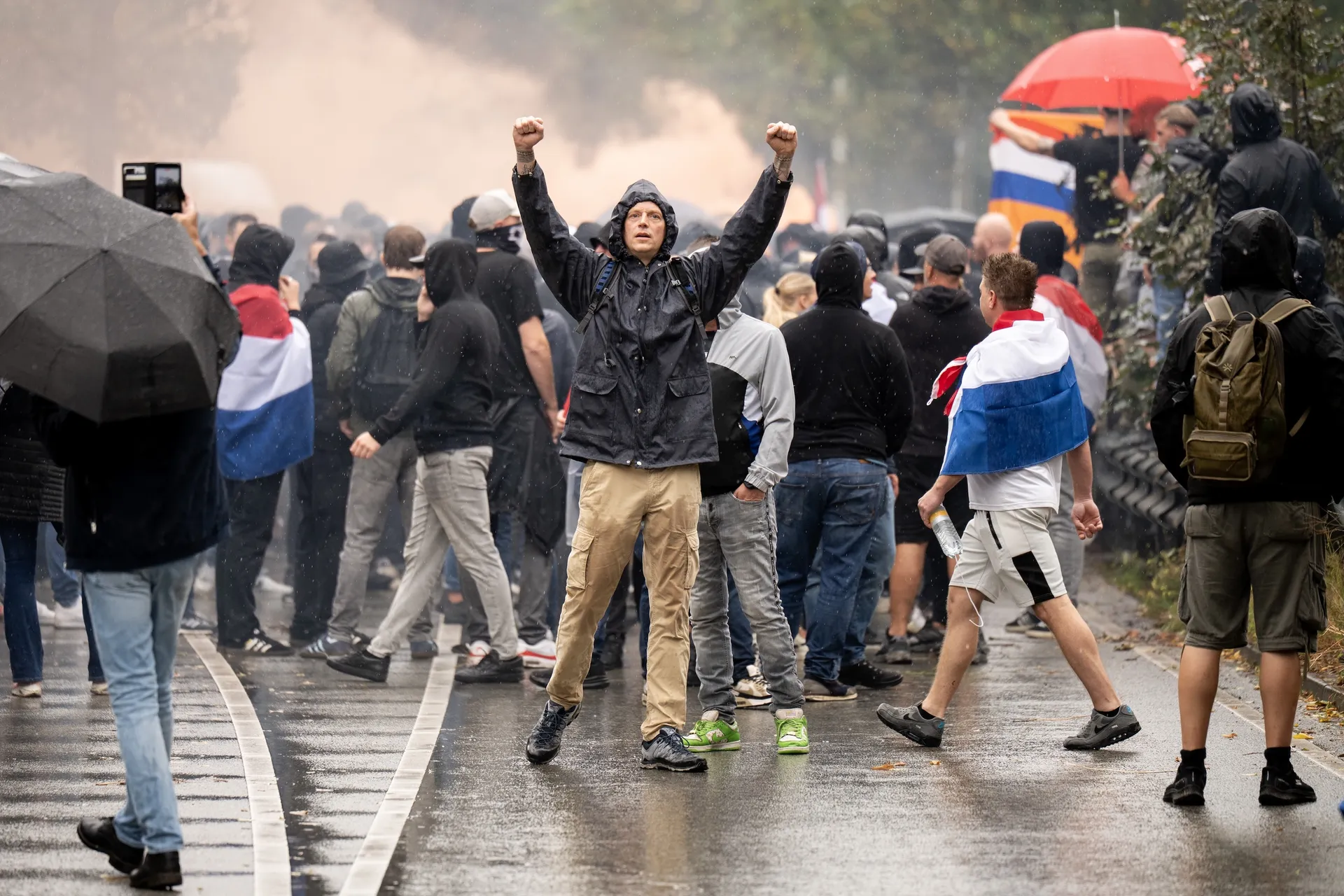 Afbeelding van Zilveren Camera-rapport verhult radicalisering aan de rechterflank en normalisering van extreemrechts