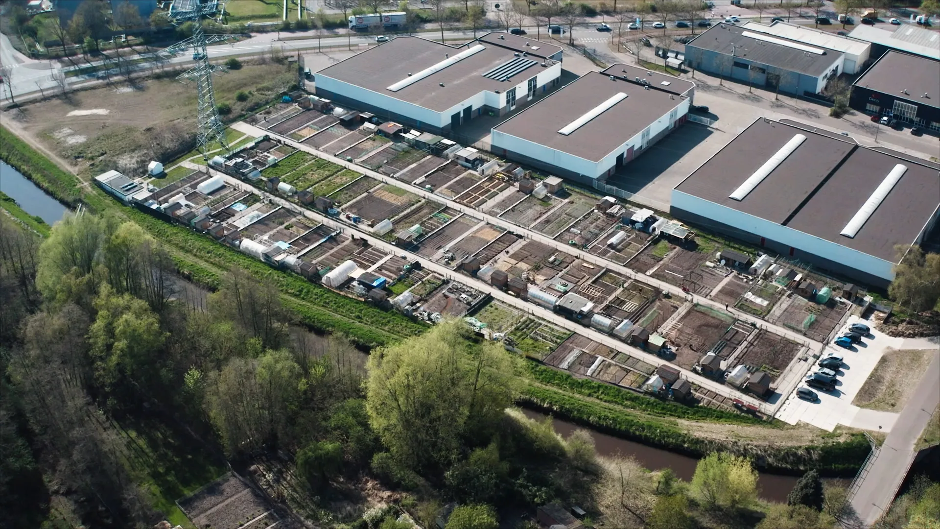 Afbeelding van ‘Crimineel’: hoogste PFOA-waarden ooit gemeten bij medewerkers Helmondse fabriek