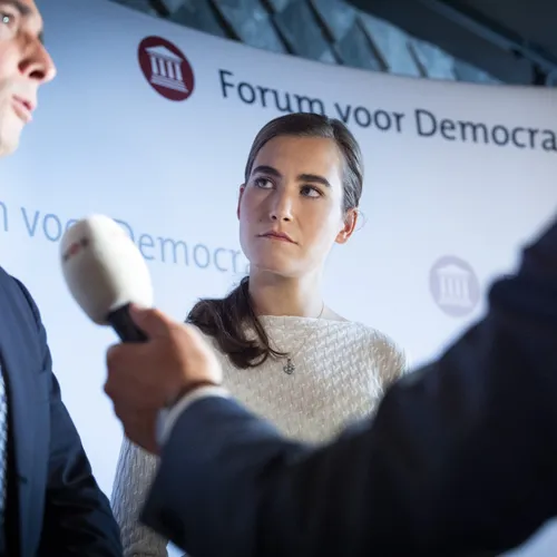 De Renaissanceschool wil terug in de tijd, maar rekent af via TikTok