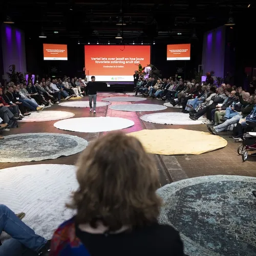 Democratie verbeter je niet met burgerberaden maar met publieke ruimte