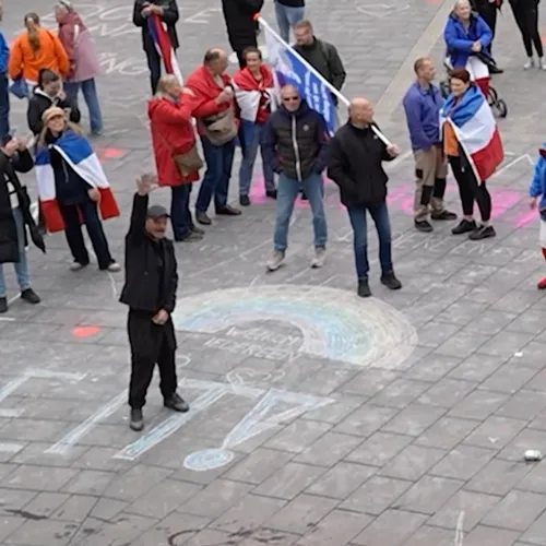 Ziehier de rechtsextremisten die zogenaamd gewoon bezorgd zijn