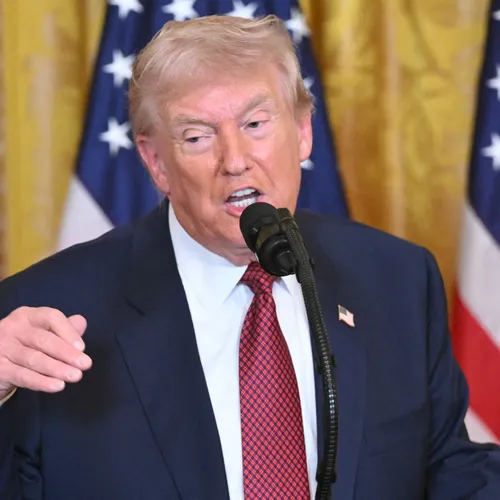 Europa kiest voor een Amerika dat zijn eigen grondwet en zijn eigen burgers respecteert