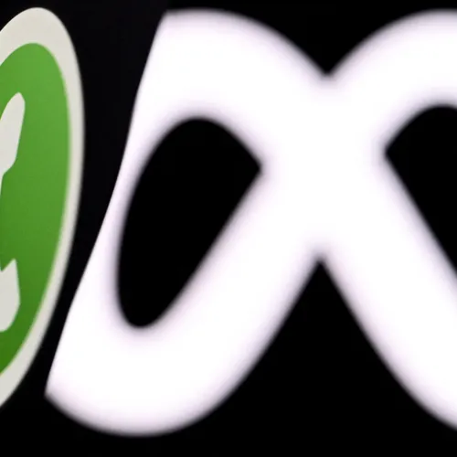 WhatsApp laat het masker vallen