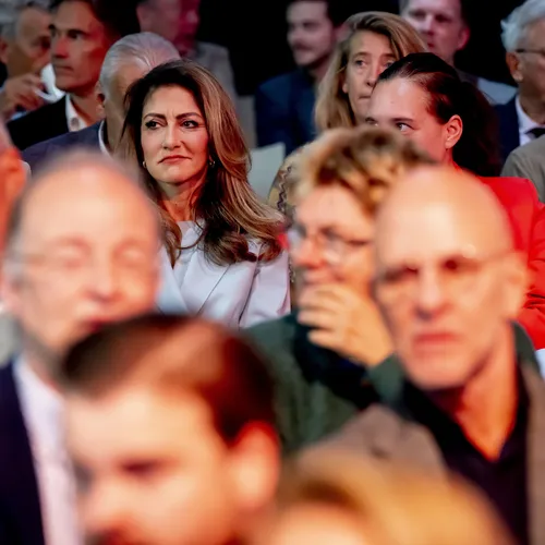 Armlastige VVD overweegt socialisme te omarmen