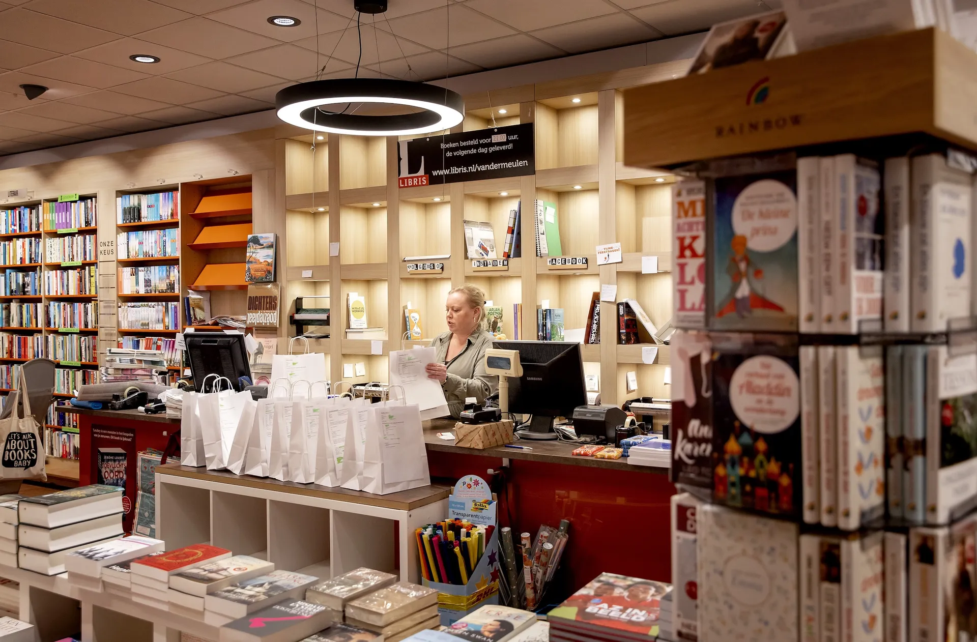 Afbeelding van Boekverkopers roepen op vrije boekhandel te beschermen tegen opkomend fascisme