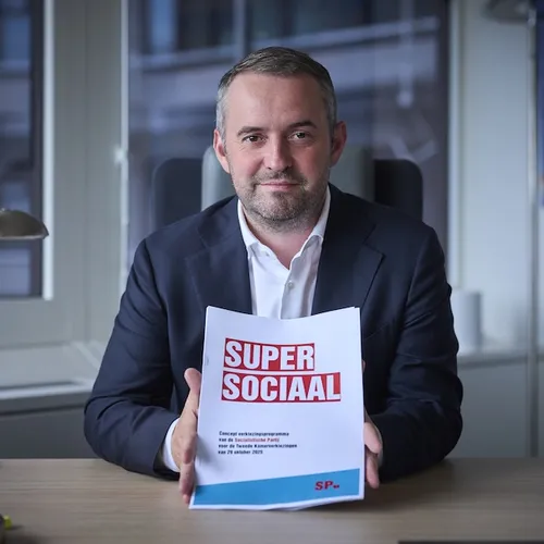 Jimmy Dijk wil kabinet met breed democratisch front