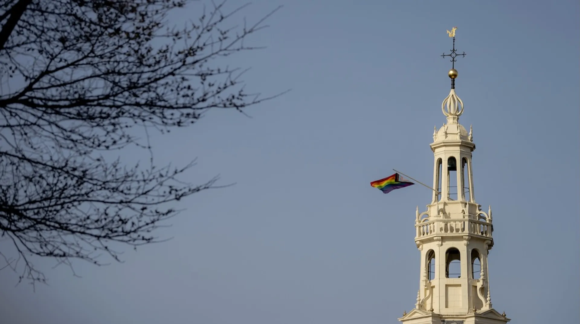 Afbeelding van Wel pronken met het homohuwelijk, maar lhbtqia+ geliefden op de vlucht laten we gewoon stikken