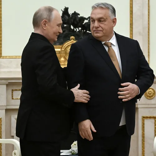 Hongaarse ondermijning toont aan dat Europa behoefte heeft aan gestructureerd plan voor herdemocratisering