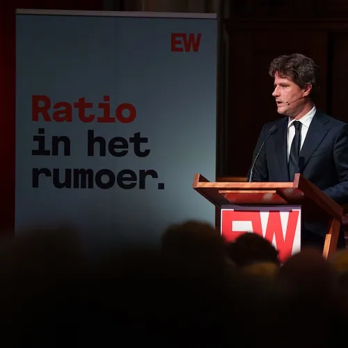 Bontenbal bewees onbedoeld het gemis aan het Grote Denken in de Haagse Zandbak